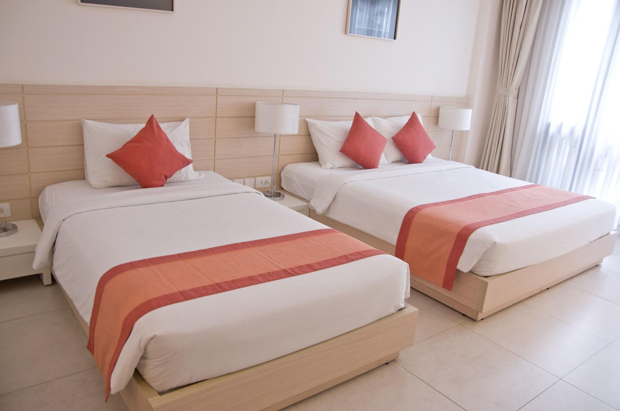 Nhi Phi Hotel Nha Trang Buitenkant foto