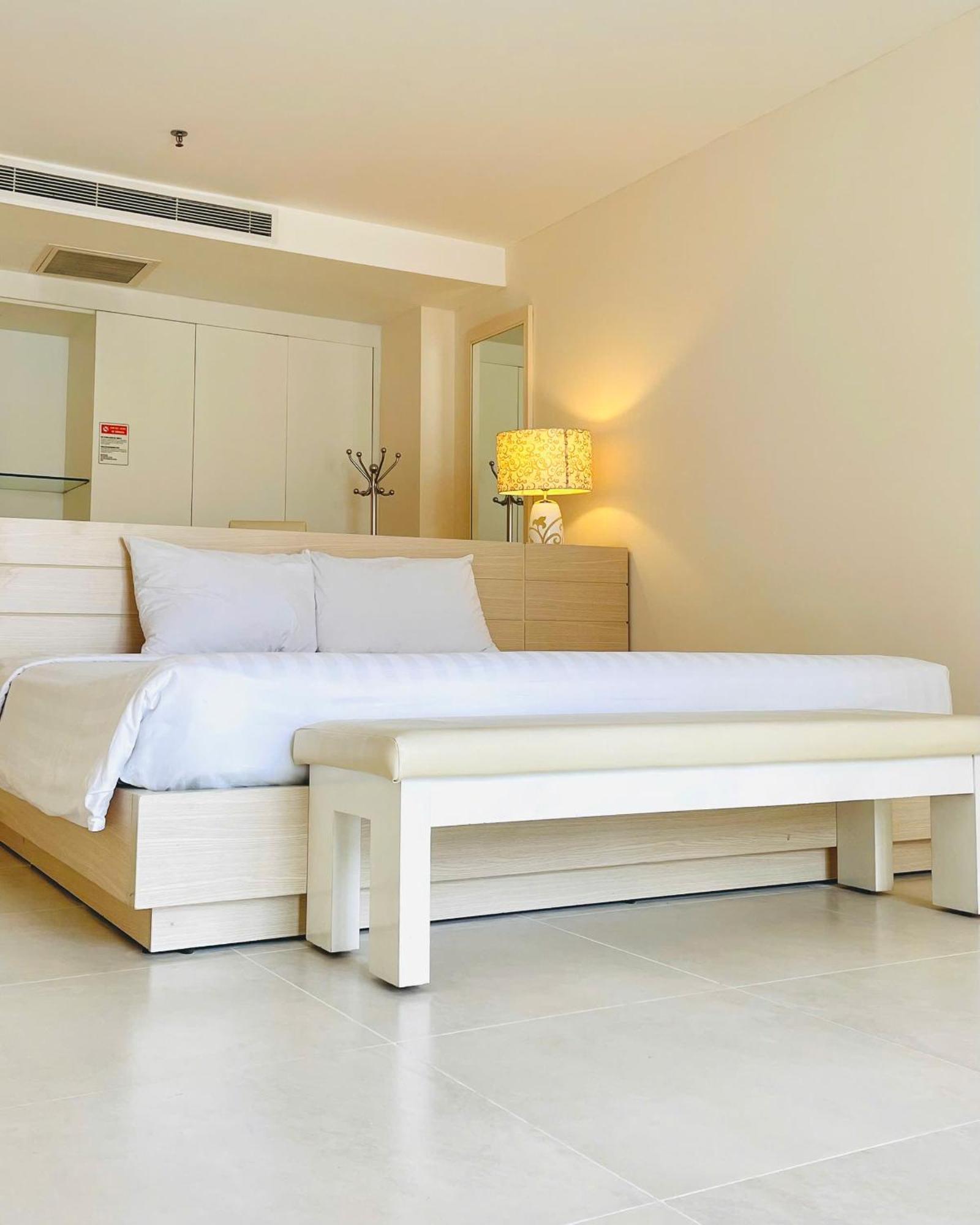 Nhi Phi Hotel Nha Trang Buitenkant foto