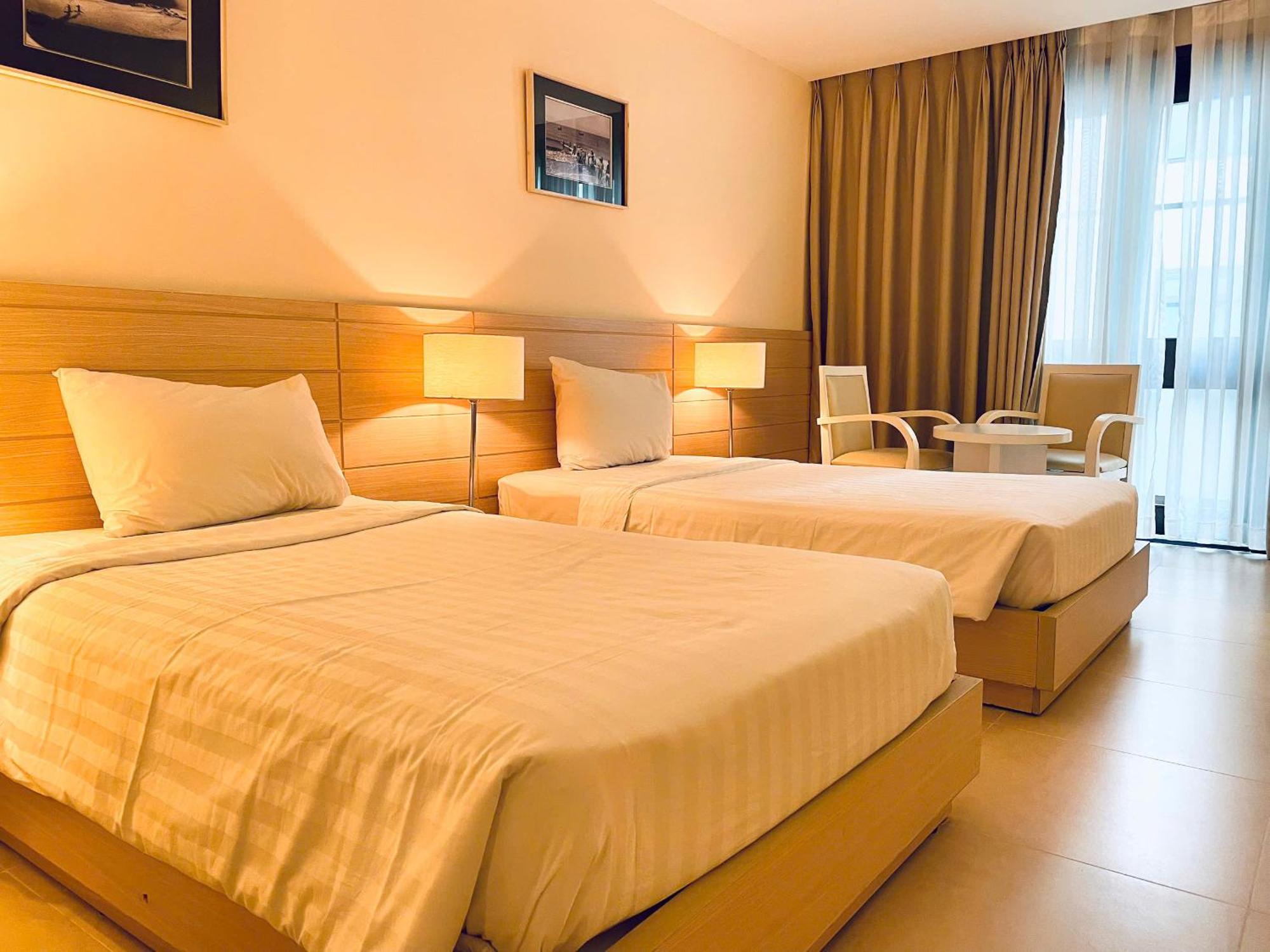 Nhi Phi Hotel Nha Trang Buitenkant foto