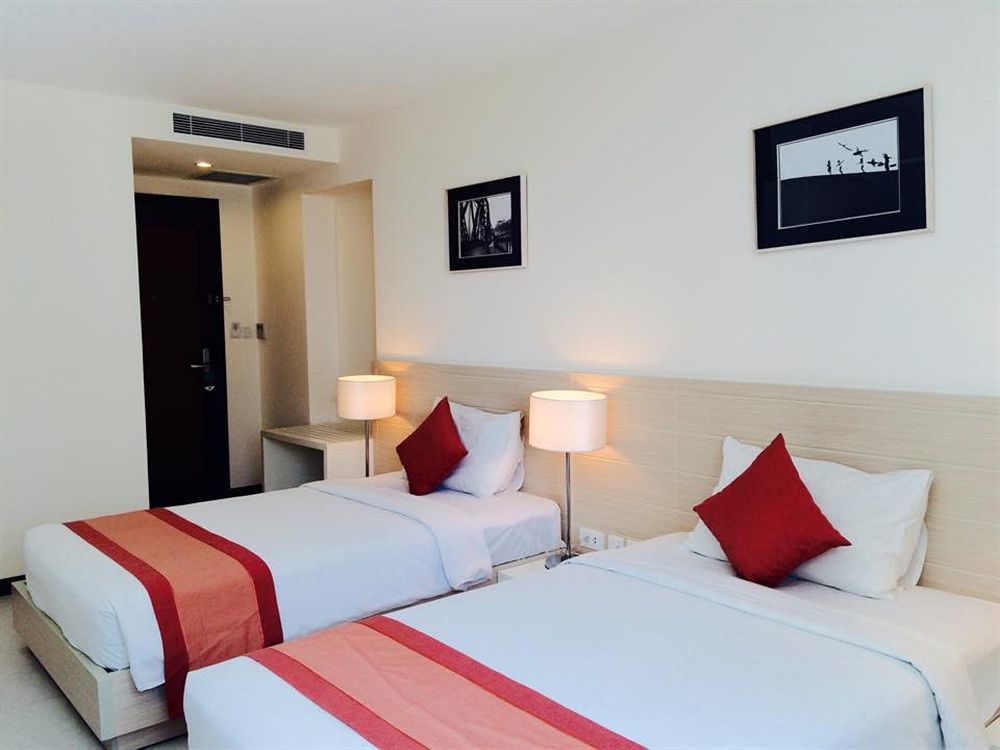 Nhi Phi Hotel Nha Trang Buitenkant foto
